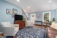 Building Photo - 1147 Colonial Ave