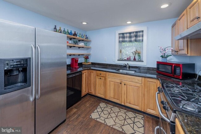 Building Photo - 1 Colson Ct