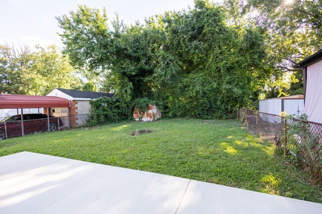 Building Photo - Lovely 3 BR/2.5 BA EOG Townhome in Temple ...