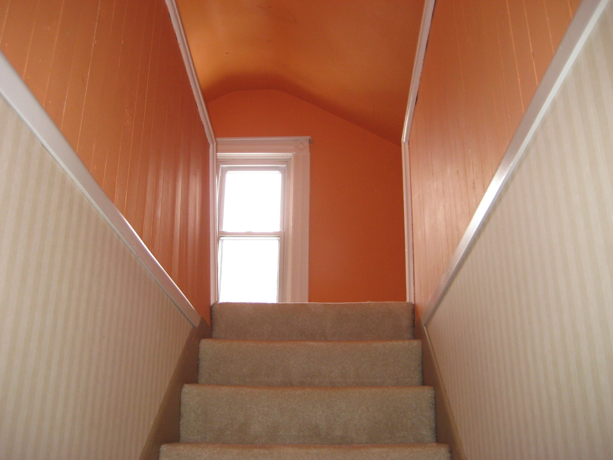 stairs to third floor - 142 George St