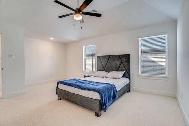 Building Photo - 4211 Mill Pond Dr