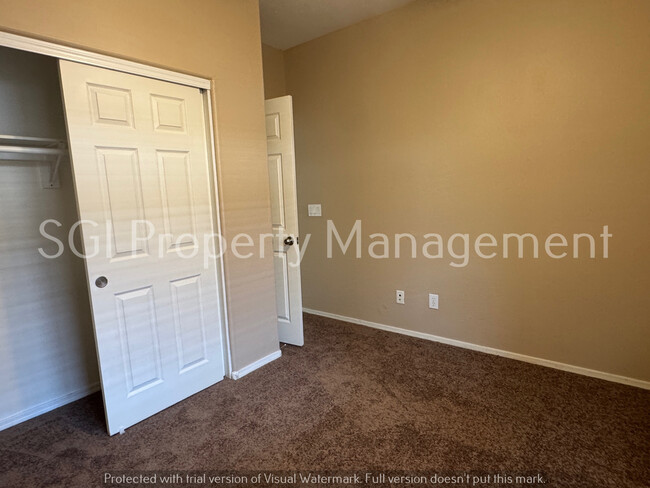 Building Photo - 3416 W la Mirada Dr