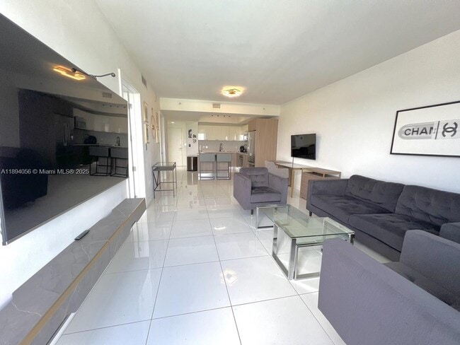 Building Photo - 5300 Paseo Blvd