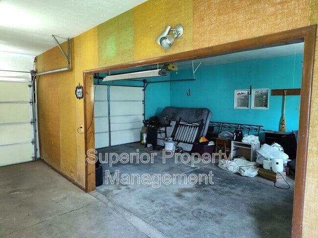 Building Photo - 803 Hot Springs Ave