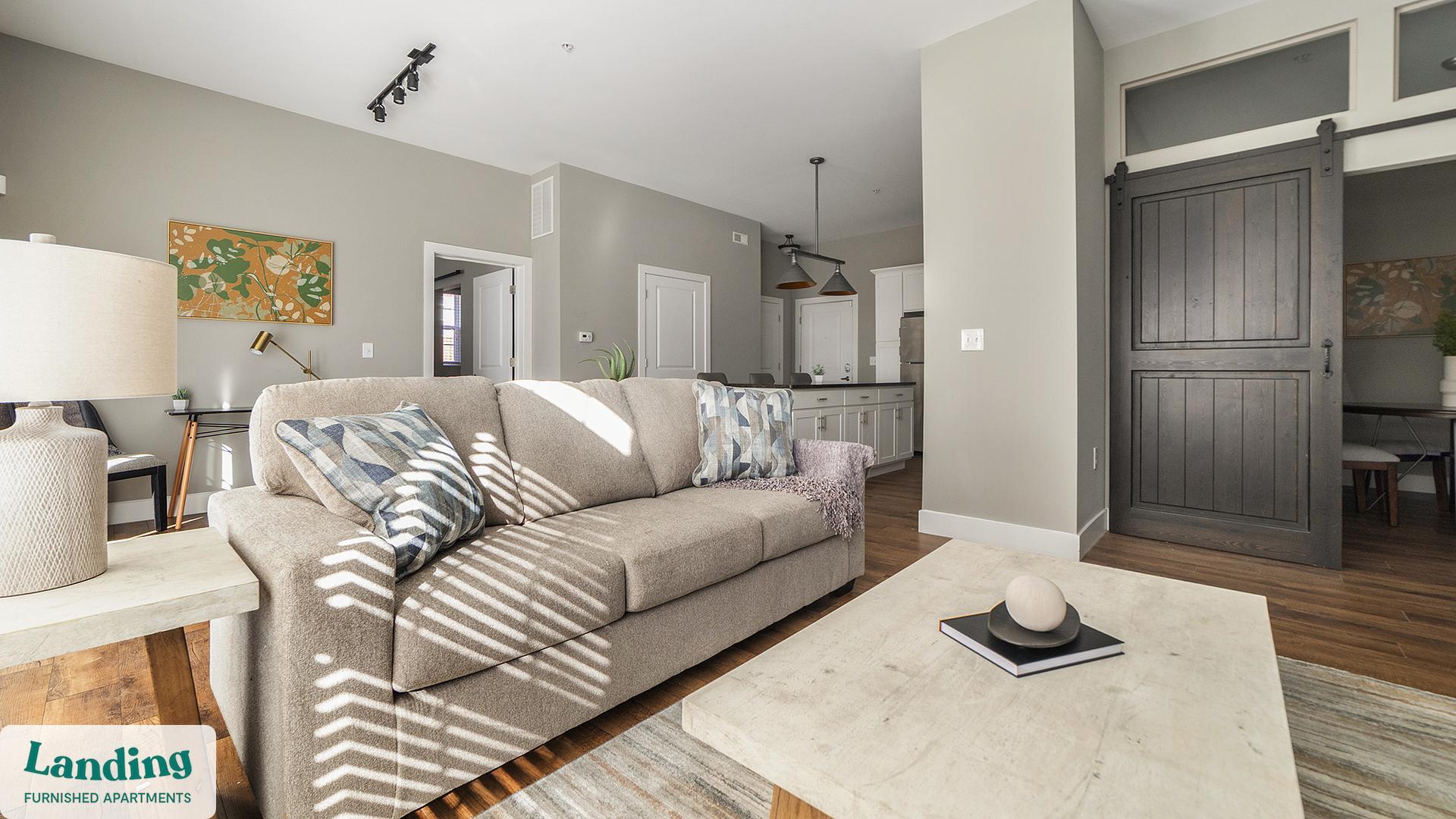 Building Photo - 41 E 9th Ave