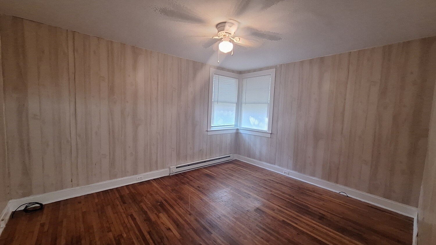 Bedroom - 120 North St