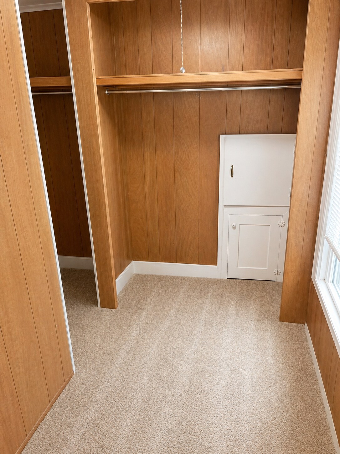 Building Photo - 1605 Chestnut St