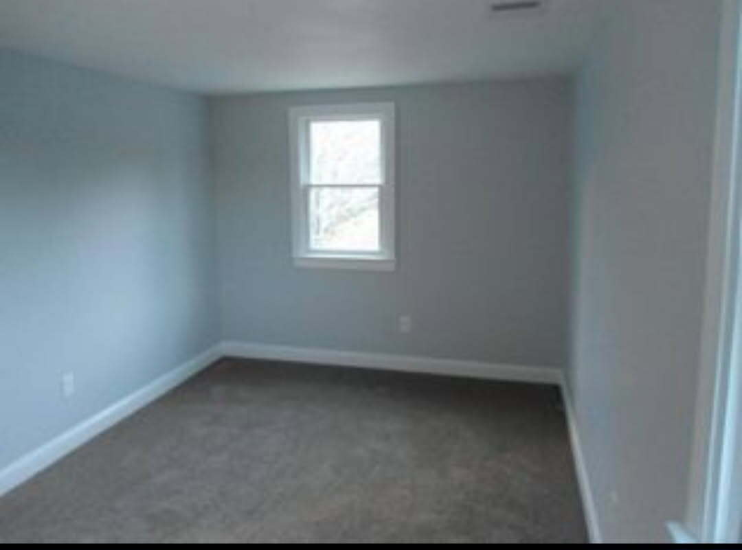 Building Photo - 278 Ware St