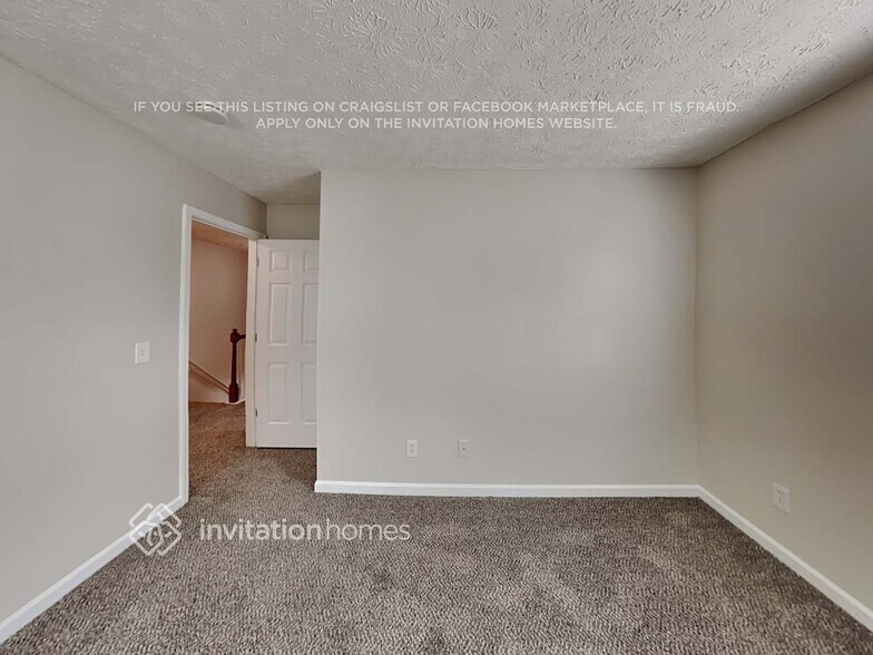 Building Photo - 525 Kensigton Park Dr
