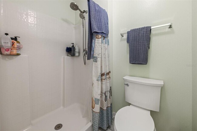 Building Photo - 1012 Brenton Leaf Dr
