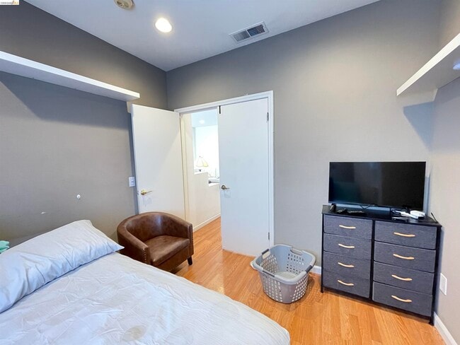 Building Photo - 2507 Baywood Way