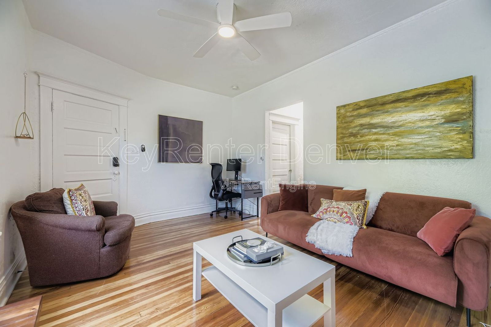 Building Photo - 227 S Logan St