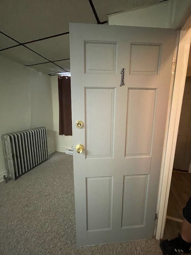 Primary Photo - 310 Bern St
