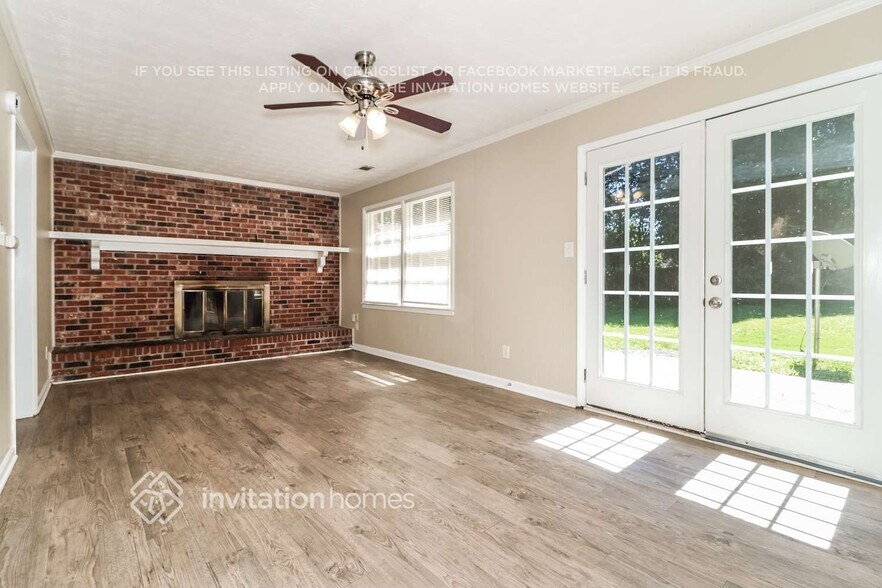 Building Photo - 5384 Pounds Dr N