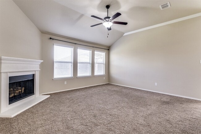 Building Photo - 11629 Champion Creek Dr