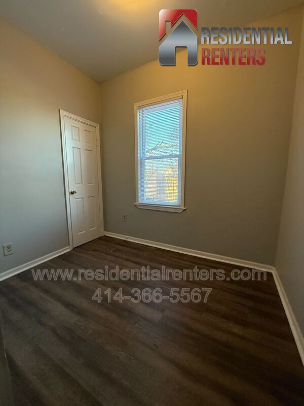 Building Photo - 2135 N 44th St