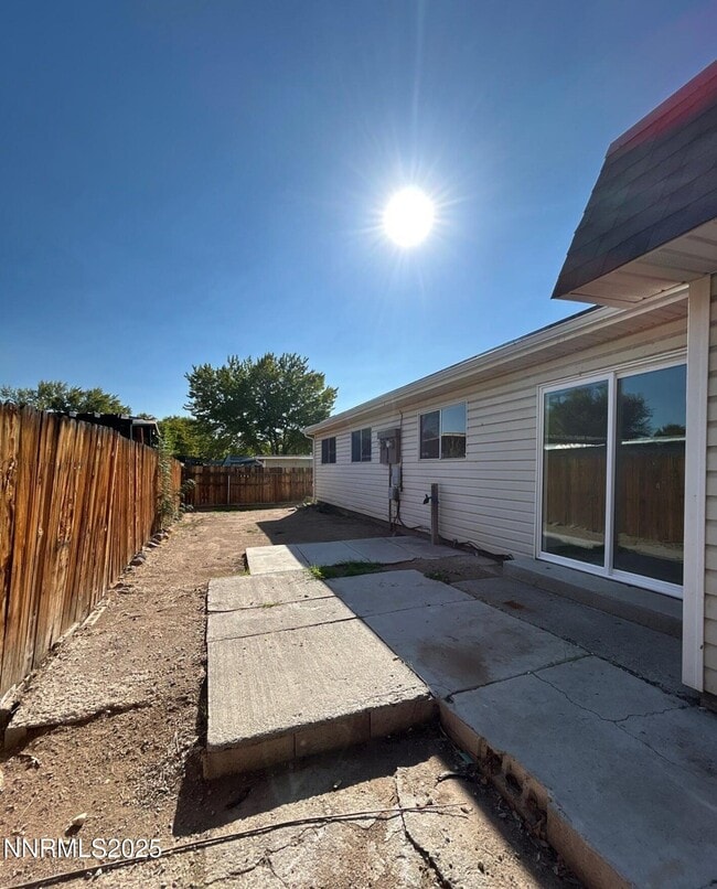 Building Photo - 1657 Gault Way