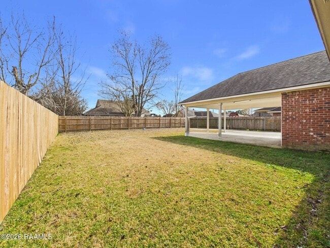 Building Photo - 104 Cadet Ln