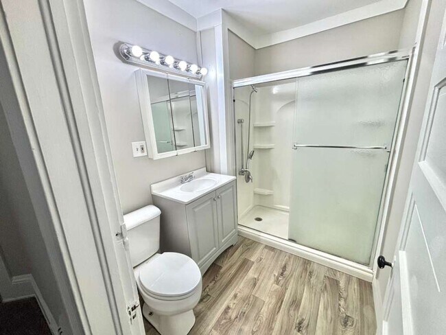 Building Photo - 6407 Dibble Ave