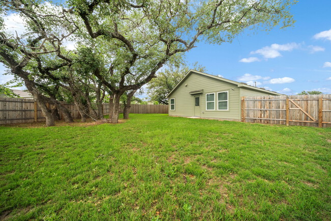 Building Photo - 14636 Cregg Ml Dr