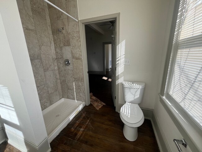 Building Photo - Spacious 4-Bedroom, 2-Bath Home with Porches & Basement