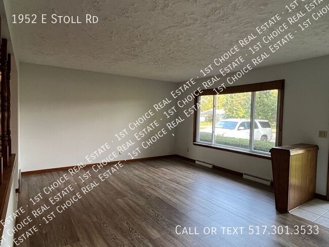 Building Photo - 1952 E Stoll Rd