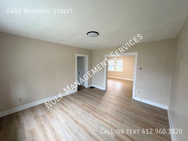 Building Photo - 6452 Navarro St