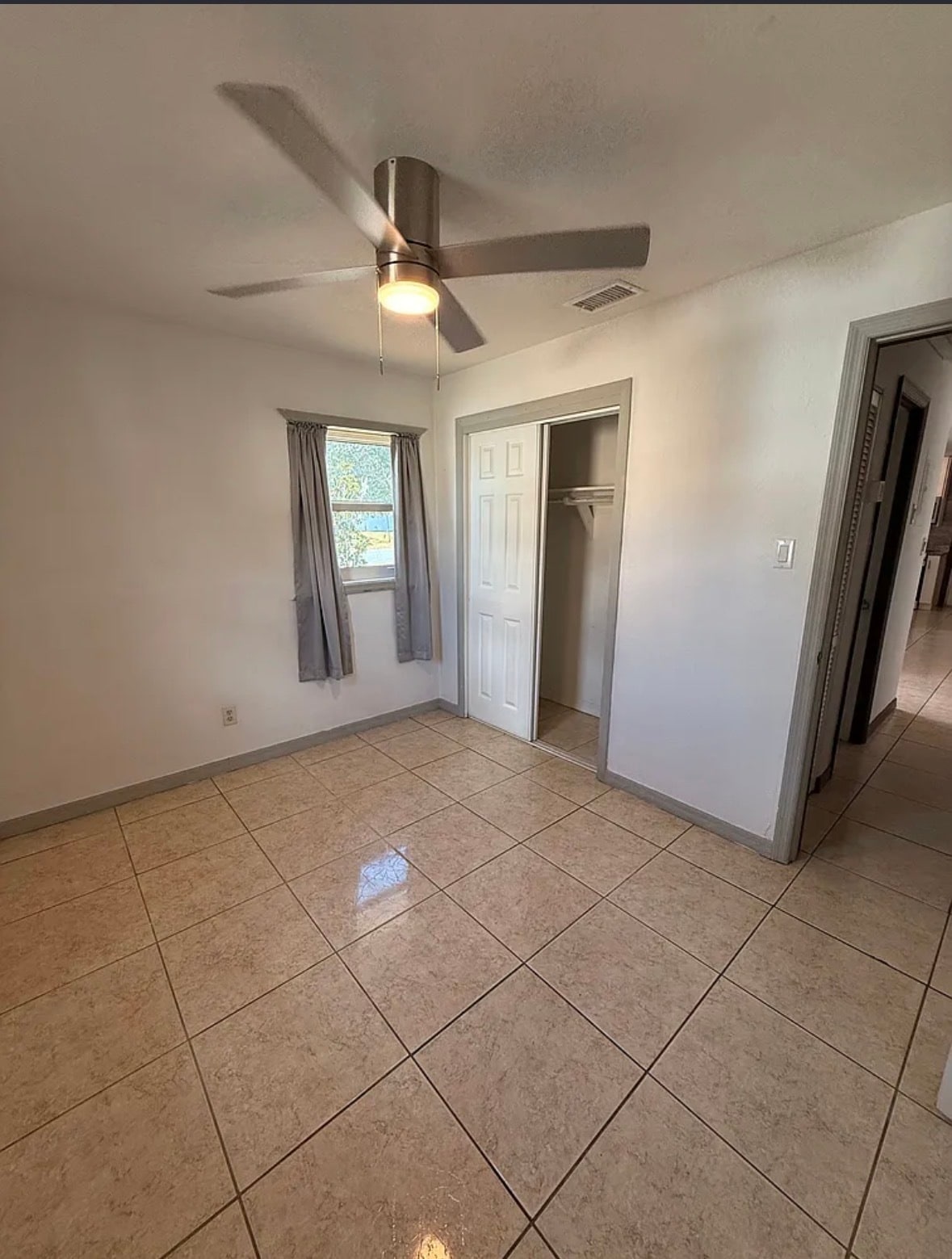 Building Photo - 120 N Edgemon Ave