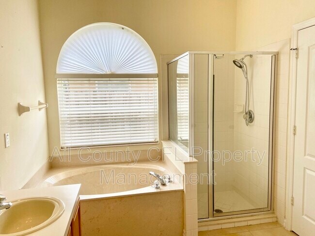 Building Photo - 3870 Aiden Pl