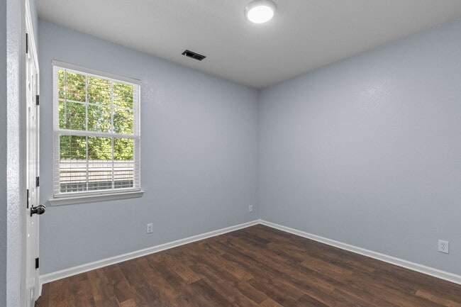 Building Photo - 155 Nautico Way