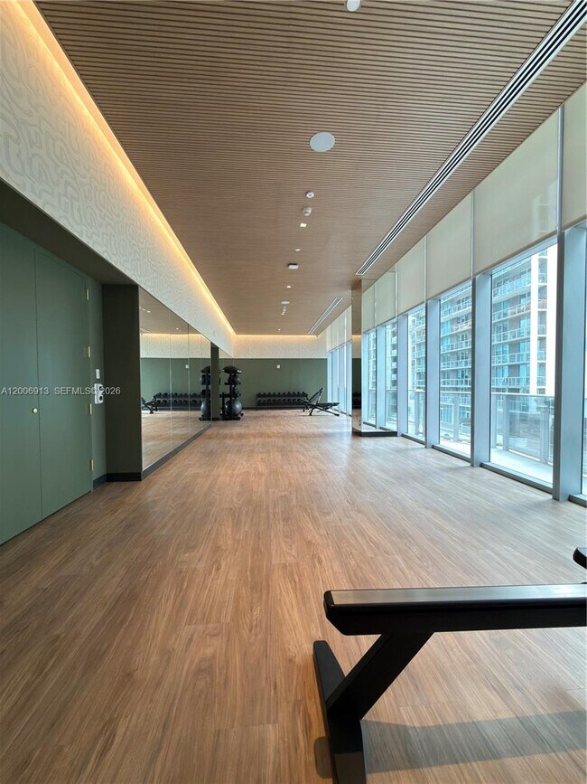 Building Photo - 77 SE 5th St