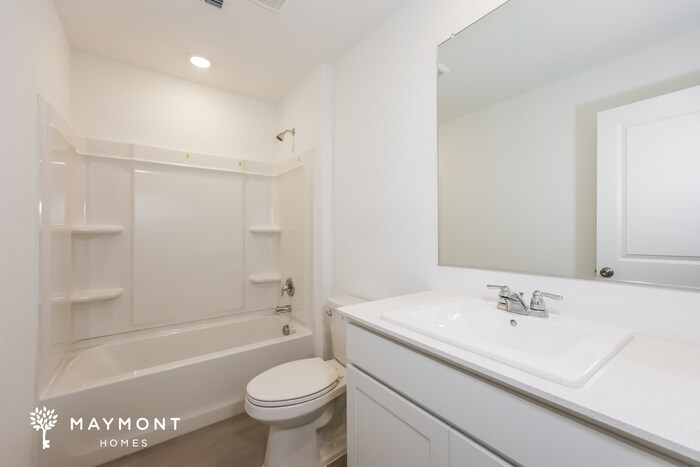 Building Photo - 1027 Birkdale Dr