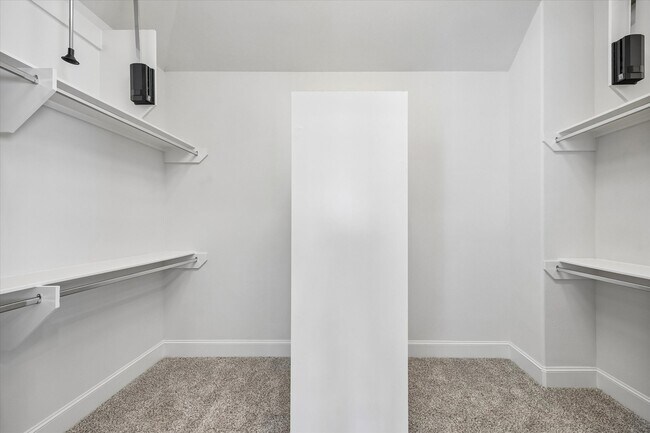 Building Photo - 9663 Kings Cross Station