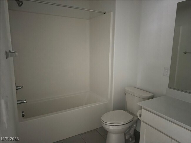 Building Photo - 10218 Starlit Cyn Ct
