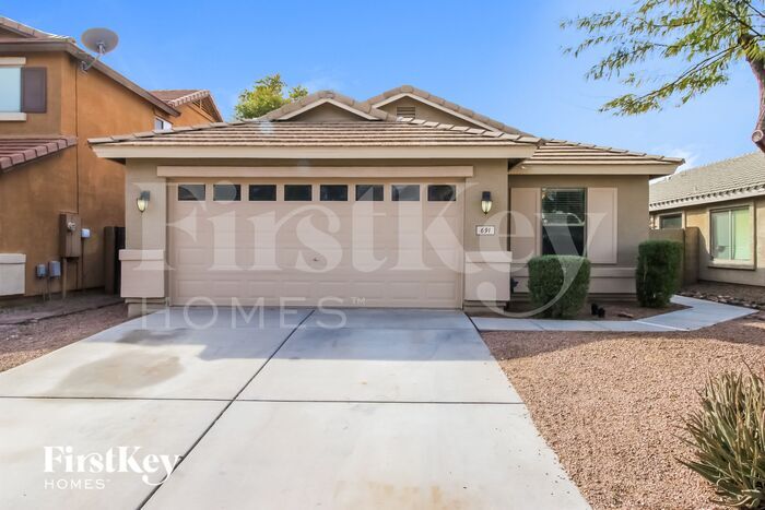 Primary Photo - 691 E Daniella Dr