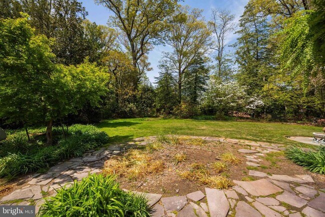 Building Photo - 3408 Wessynton Way