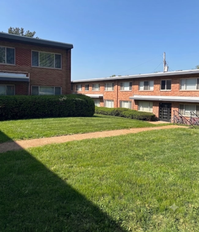 Building Photo - 8225 Eads Ave