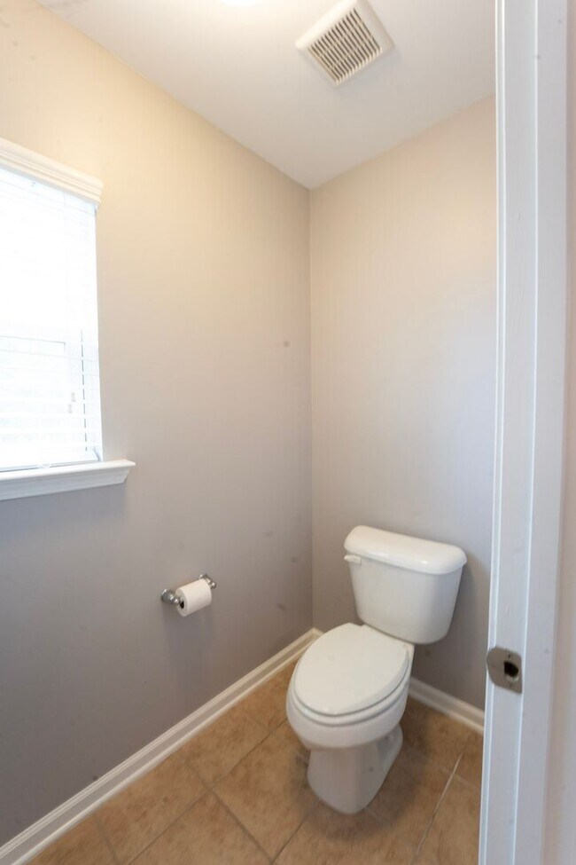 Building Photo - Coming Available!