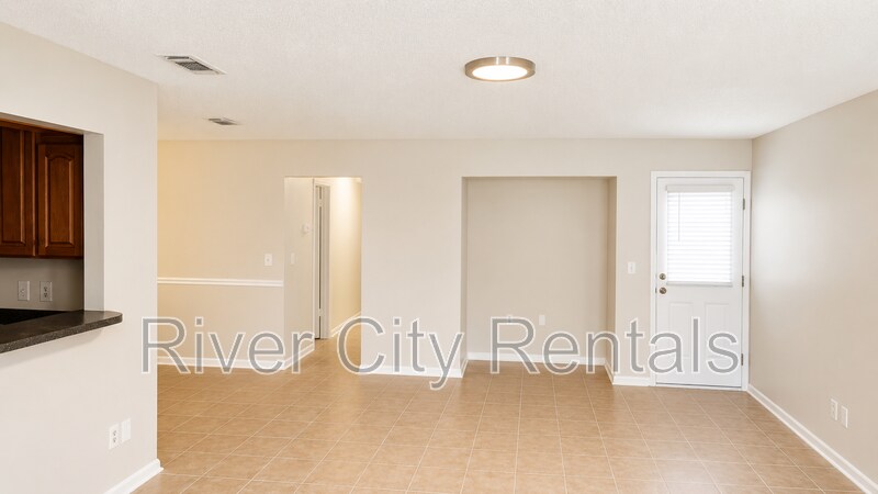 Building Photo - 849 Candleknoll Ln
