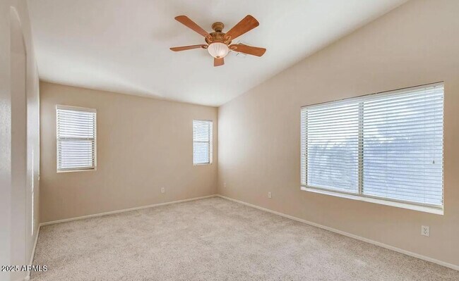 Building Photo - 17640 N 17th St