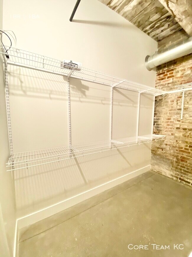 Building Photo - 1513 Walnut St