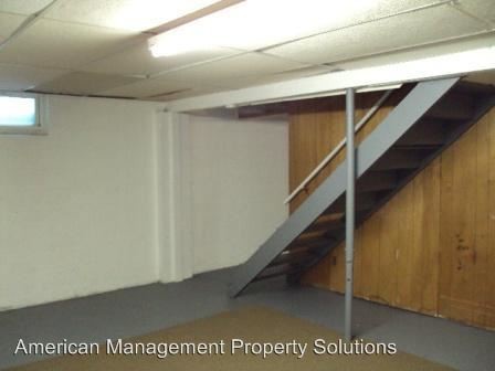 Building Photo - 2624-2624 Parklawn Dr