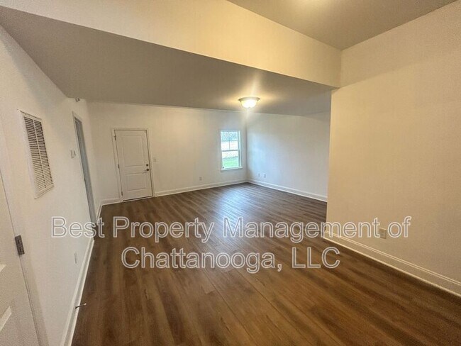 Building Photo - 8149 Ashby Gap Way