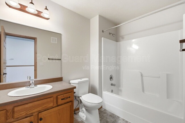 Building Photo - 2608 N Career Ave