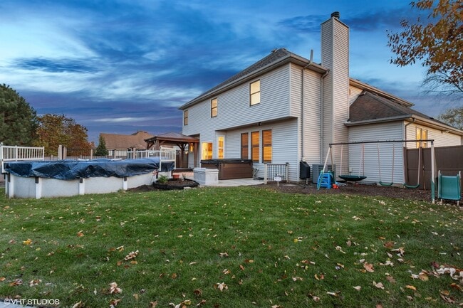 Building Photo - 24250 Merlot Ln