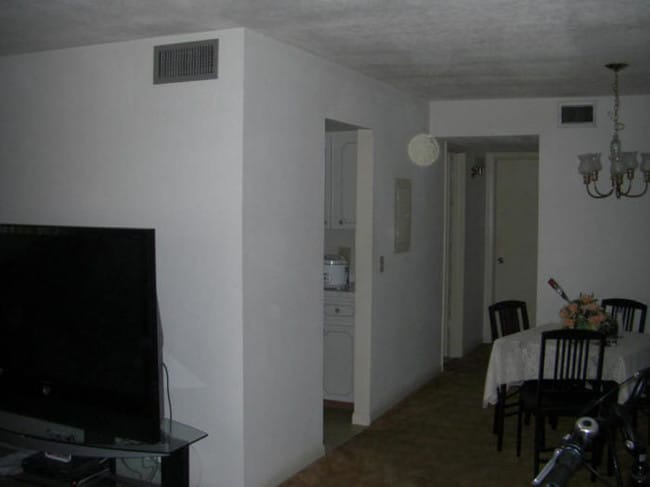 Building Photo - Windsor Apartment