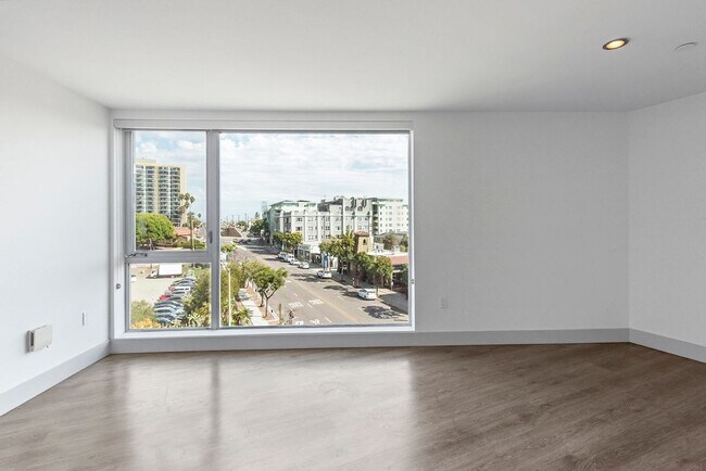 Interior Photo - Eitol Towers