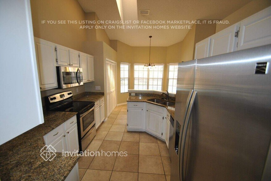 Building Photo - 2605 Tilton Ct
