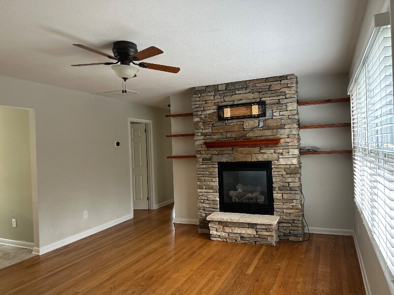 Building Photo - 2494 Riceville Rd