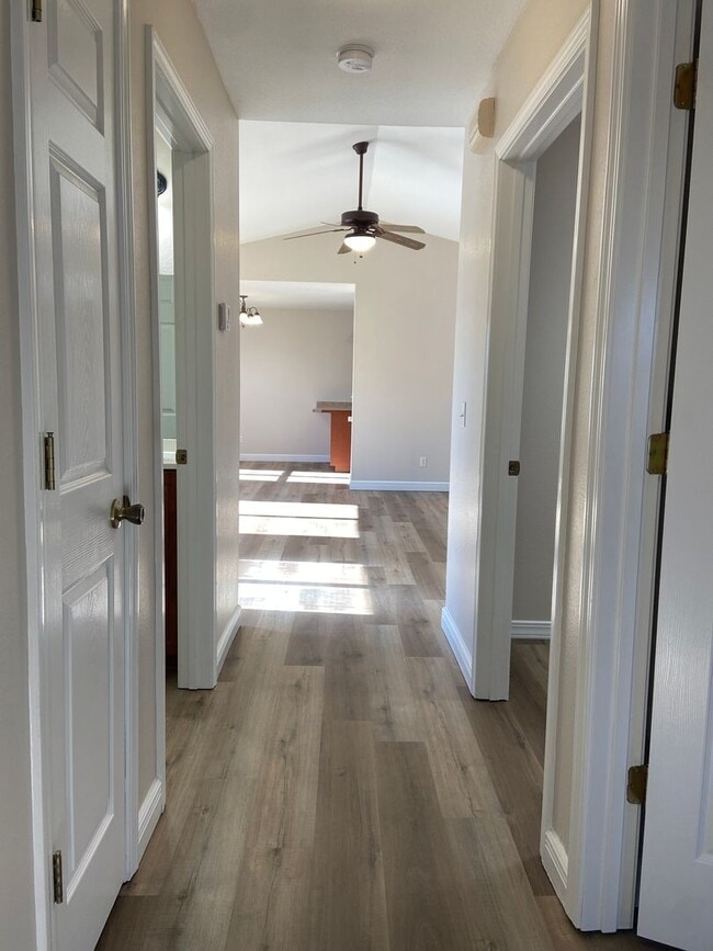 Building Photo - Single-Family Home in Evergreen Ridge, Hollister